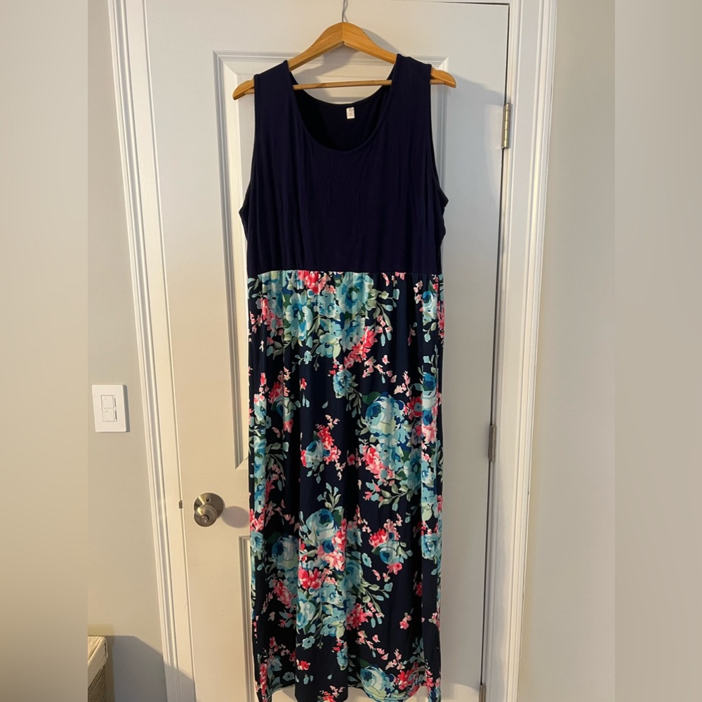 Navy floral maxi
